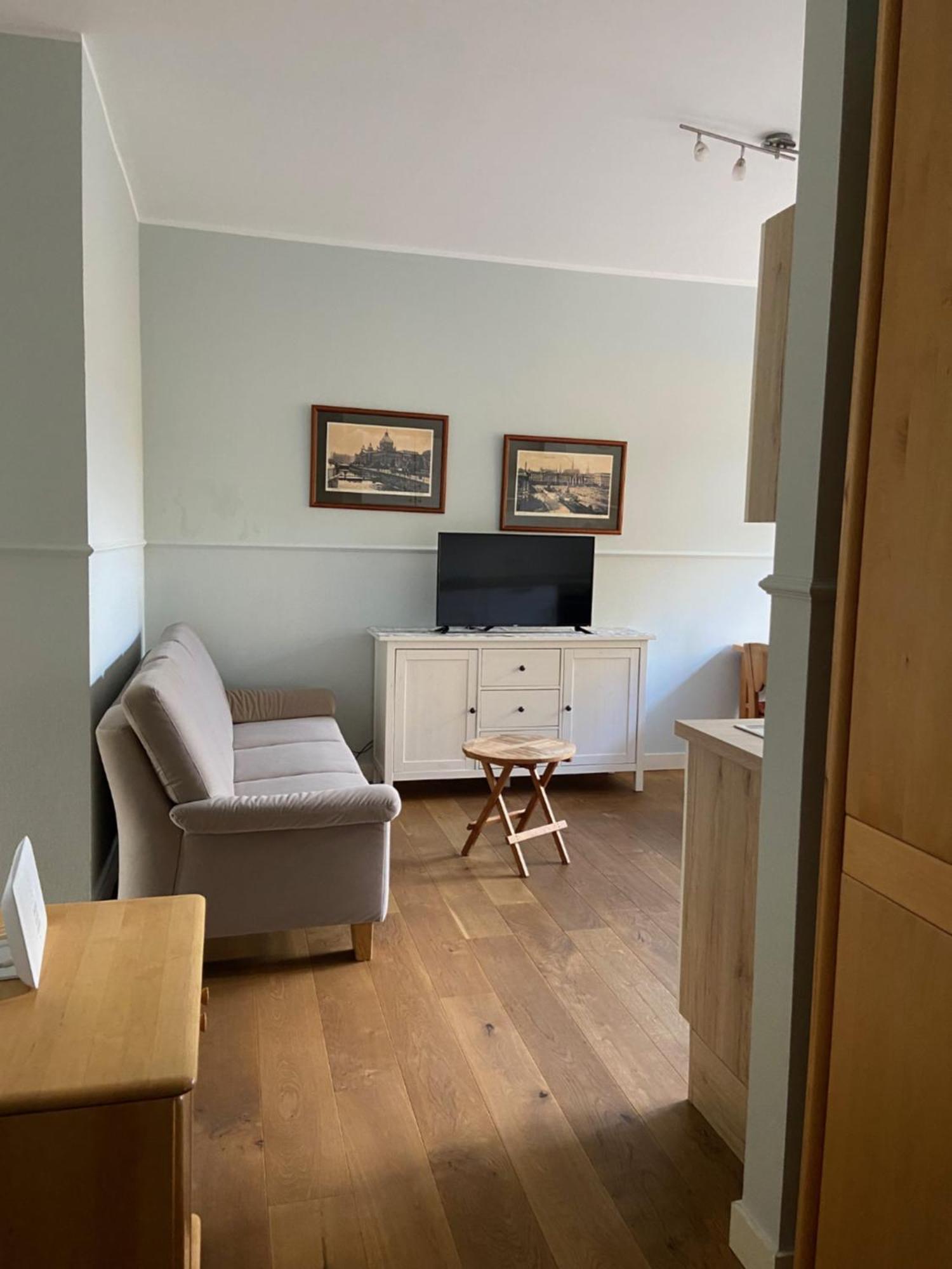 Fewo Mit 2 Schlafzimmern, Wohnkueche, Terrasse Bona Exterior foto